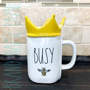 Rae Dunn Busy Bee Mug with Topper